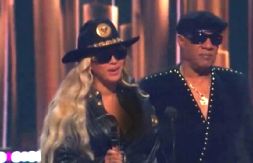 Beyonce-Stevie Wonder/Screenshot