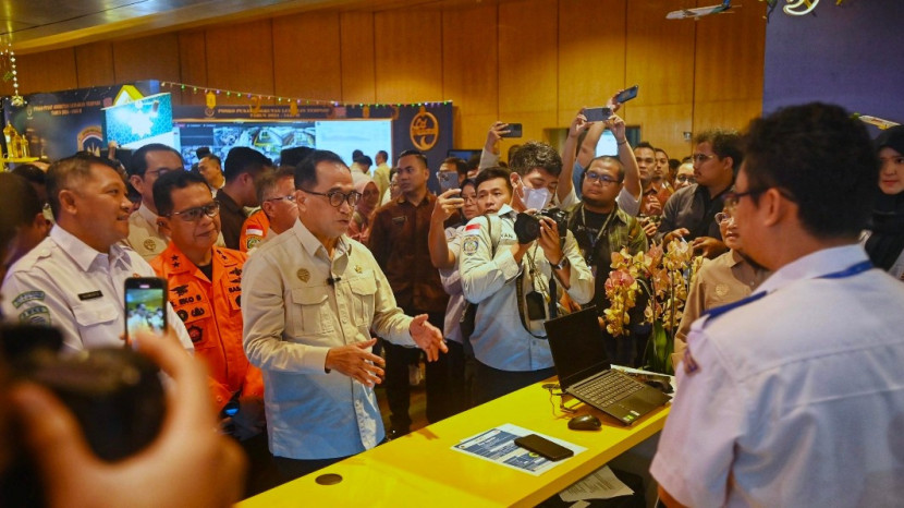 Menhub, Budi Karya Sumadi meresmikan posko Angkutan Lebaran 2024. (Foto: Dok Ruzka Indonesia)