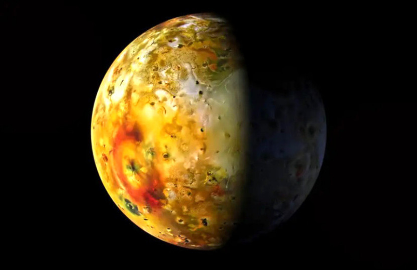 Io, bulan terdalam Jupiter, adalah benda vulkanik paling aktif di tata surya/Joshimer Binas/Alamy Stock Photo