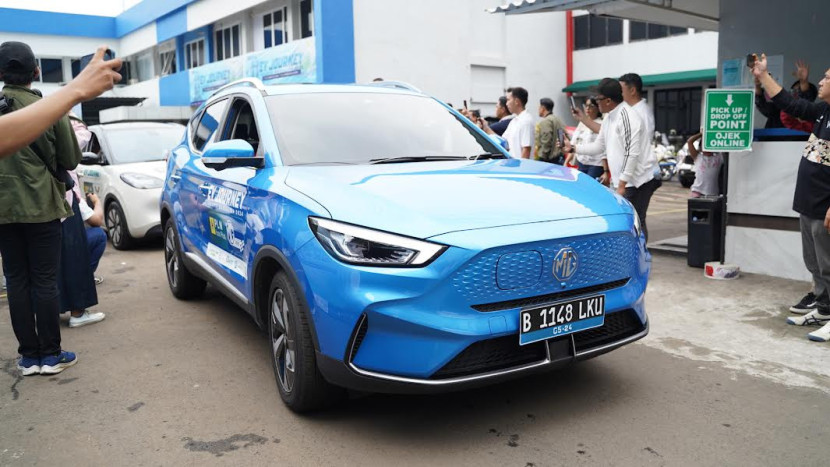 Salah satu kendaraan dari MG yang digunakan dalam pengetesan mobil listrik Jakarta - Mandalika