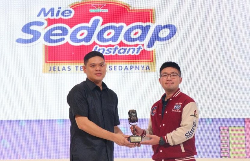 Mie Sedaap meraih Youth Choice Award sebagai mie instan pilihan Gen Z pada Jakarta Marketing Week 2024. (Foto Dok Ruzka Indonesia) 