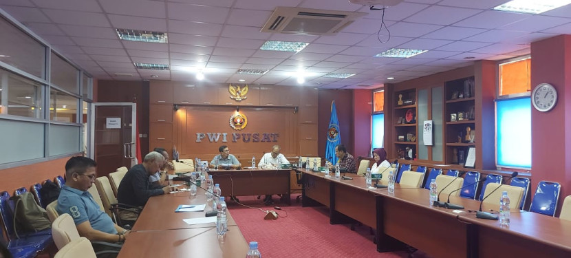 Rapat pleno PWI Pusat di Jakarta, Rabu (22/5/2024), memutuskan PWI Provinsi Riau sebagai tuan rumah peringatan Hari Pers Nasional 2025. (Foto: Ruzka Indonesia/PWI) 