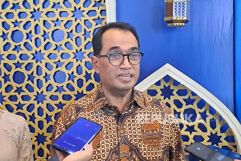 Menteri Perhubungan Republik Indonesia, Budi Karya Sumadi. Foto : Republika