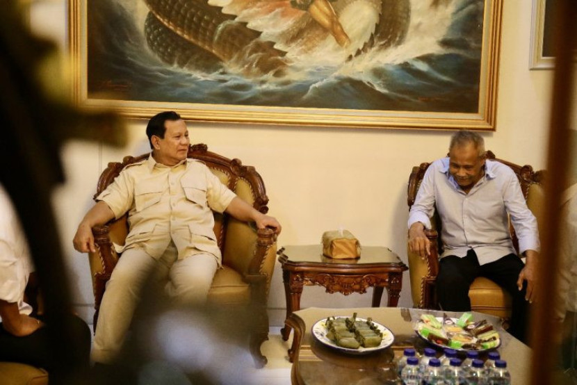 Menhan Prabowo bersama Jenderal (Purn) Subagyo HS.