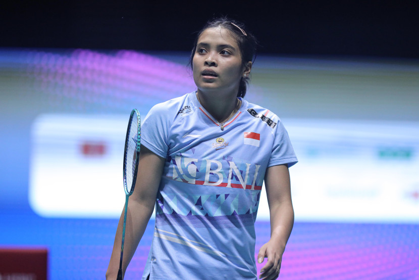 Pemain tunggal putri Gregoria Mariska Tunjung mengalahkan pemain Thailand, Supanida Kathetong di babak kedua Indonesia Open 2024.