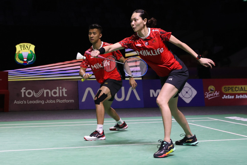 Pasangan ganda campuran Dejan Ferdinansyah/Gloria Emmanuelle Widjaja kalah di babak perempat final Indonesia Open 2024. (Sumber foto: PBSI)