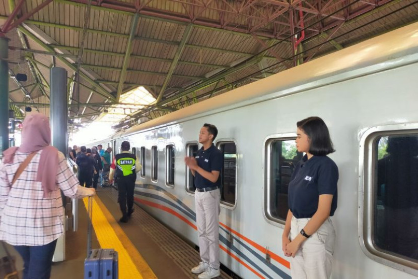 Ilustrasi suasana di stasiun kereta api. (Foto: Dok PT KAI)