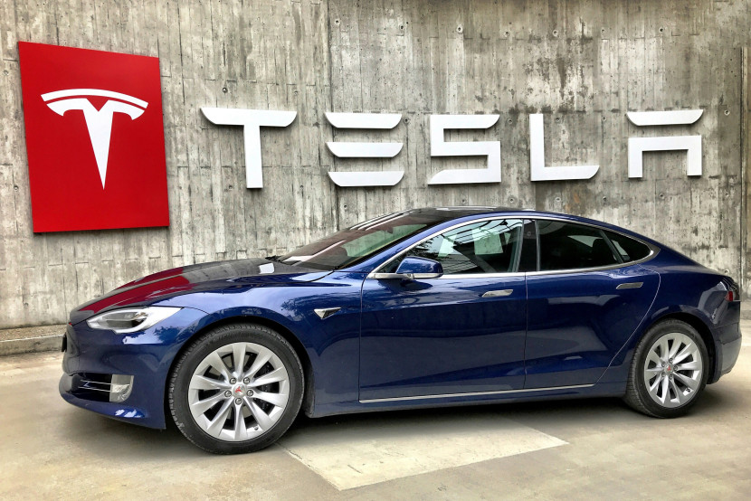 Tesla Model S Bluefire (Doc. Tesla Fan Schweiz)