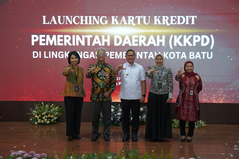 Pemkot Batu gandeng Bank Jatim luncurkan Kartu Kredit Pemerintah Daerah