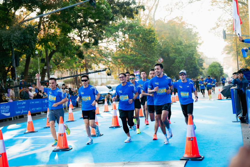 Para peserta Pocari Sweat Run Indonesia 2024 di Bandung, Ahad (21/7/2024).