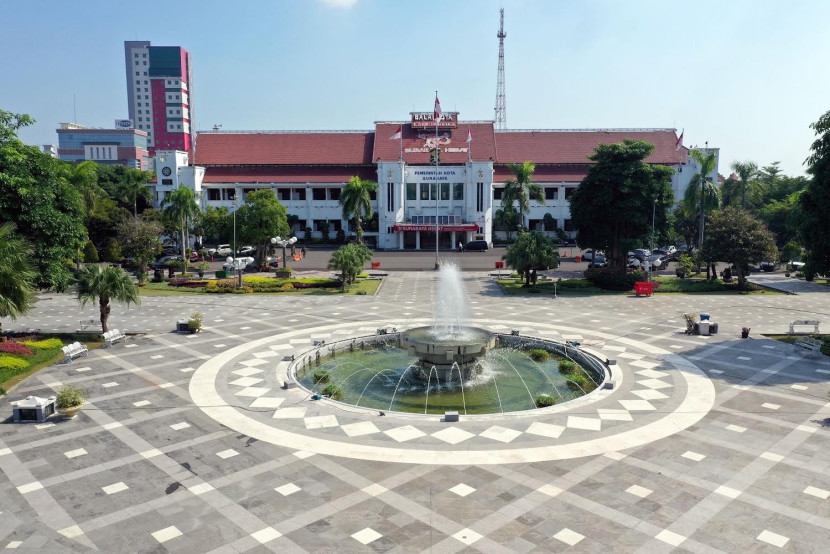 Balai Kota Surabaya (ilustrasi) 