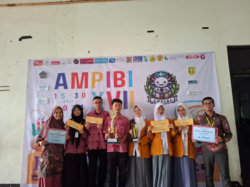 Para pelajar MAN 1 Kota Sukabumi menjadi juara dalam LKTI nasional.