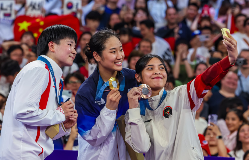 Gregoria Mariska Tunjung meraih medali perunggu Olimpiade 2024 dan sejajar dengan 3 legenda tunggal putri pendahulunya. (Source: PBSI/Badmintonphoto/Mikael Ropars)