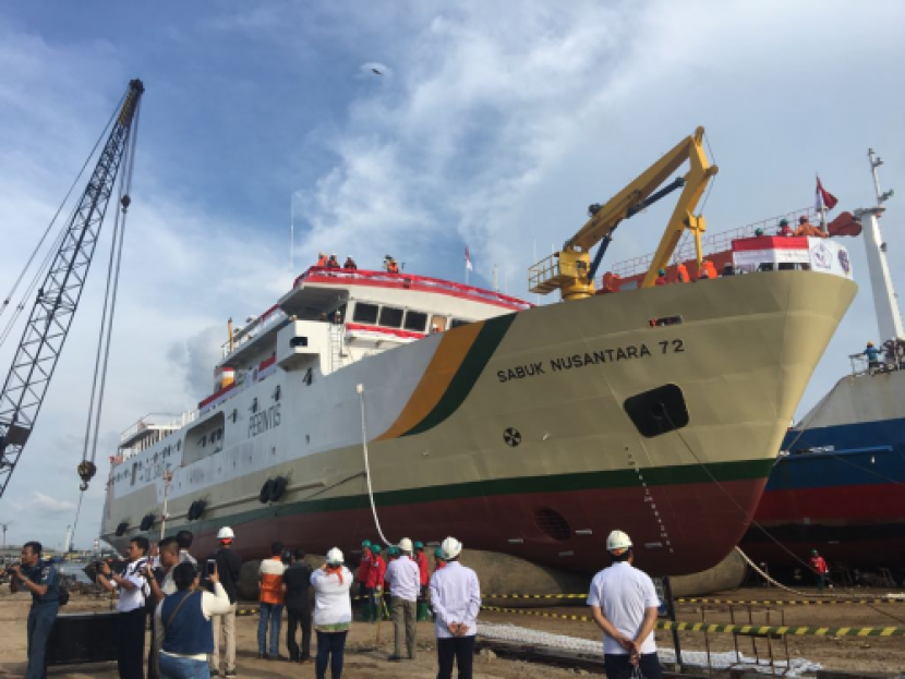 Potret Kapal Perintis Sabuk Nusantara 73, alah satu contoh kapal perintis yang beroperasi di Indonesia. Sumber: situs resmi Direktorat Jenderal Perhubungan Laut.