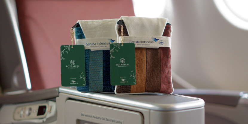  Pouch elegan dari Garuda Indonesia berisi produk Botanical Essentials. (Foto: Dok Ruzka Indonesia)