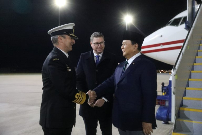 Menhan Prabowo Subianto mendarat di Pangkalan Angkatan Udara RAAF Base Fairbairn, Canberra.