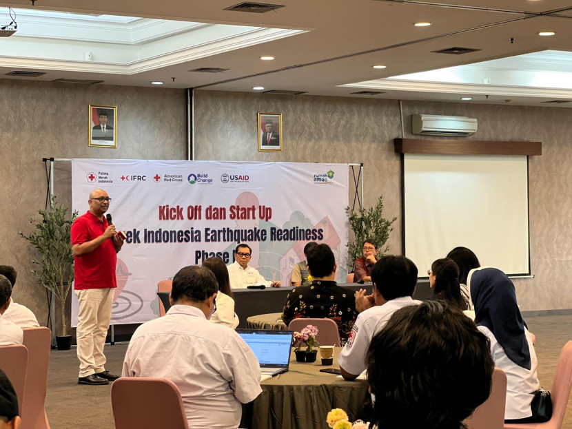 Kick Off dan Start up program kesiapsiagaan menghadapi gempa bumi diinisiasi PMI dan USAID.