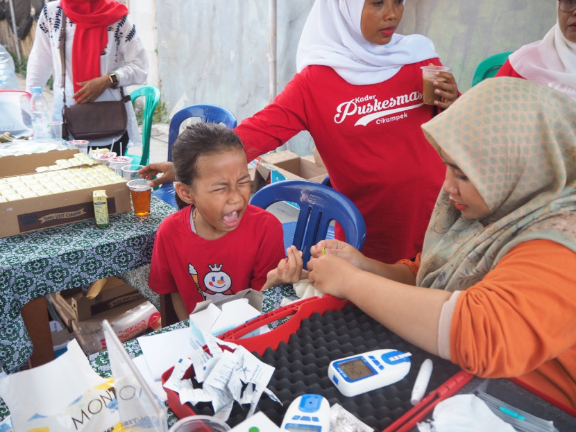  Pertamina Patra Niaga Fuel Terminal (FT) Cikampek menyelenggarakan kegiatan Posyandu Remaja. (Dok. Gincumanis.com) 