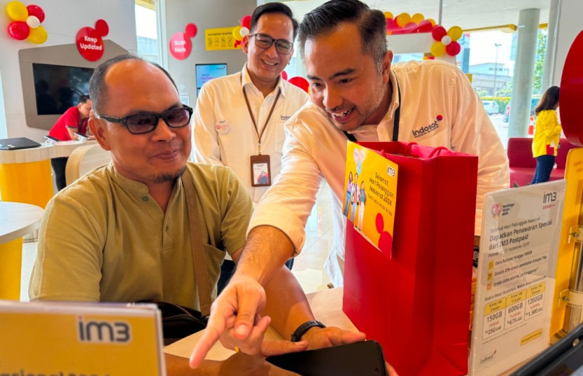 Hari Pelanggan Nasional, Indosat Ooredoo Hutchison (Indosat IOH) memberlakukan bebas telepon 24 jam sepuasnya pada 4 September. (Foto: Dok Ruzka Indonesia)