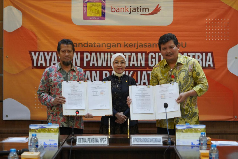 Bank Jatim Tandatangani MoU dengan Universitas Narotama