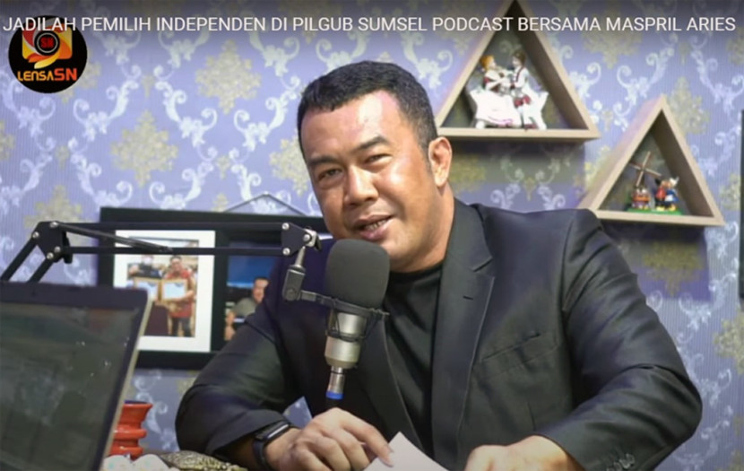 Agus Harizal Pemimpin Redaksi Suara Nusantara dan host podcasat Lensa SN. (FOTO: Tangkapan layar).