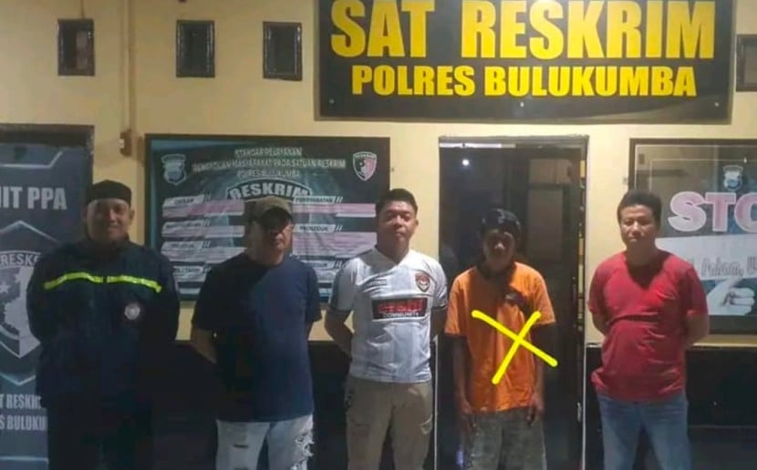 Sat Reskrim Polres Bulukumba tangkap pelaku penganiayaan anak dibawah umur. (Foto: Dok Ruzka Indonesia)