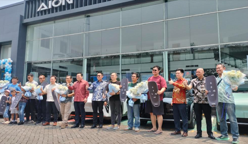 Tampak para konsumen AION Y Plus yang telah menerima unitnya.     dok Motoresto.id