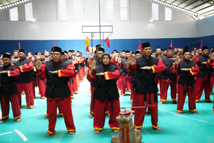 Danrem 072/Pamungkas Brigjen Zainul Bahar menyandang pendekar Utama Tapak Suci Putera Muhammadiyah 2024. Sumber: Seputarmiliter.id