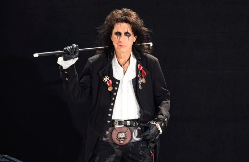 Instagram/alicecooper