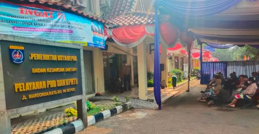 Kantor pembayaran Pajak Bumi dan Bangunan Pedesaan dan Perkotaan (PBB P2) di Pemkot Depok. (Foto: Dok Ruzka Indonesia)