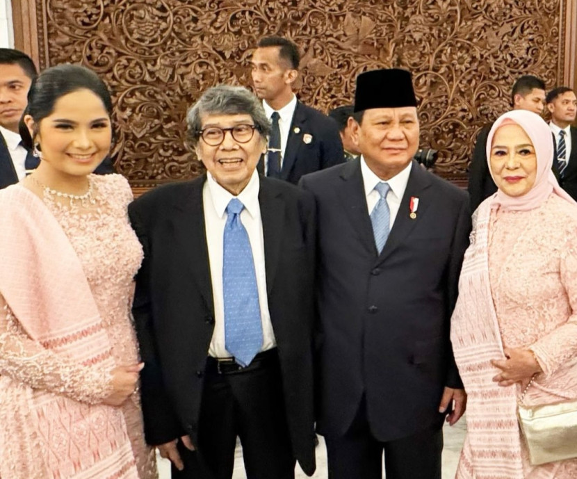 Presiden Prabowo Subianto dan kawan lamanya Aulia Tantowi Pohan. Sumber: Seputarmiliter.id