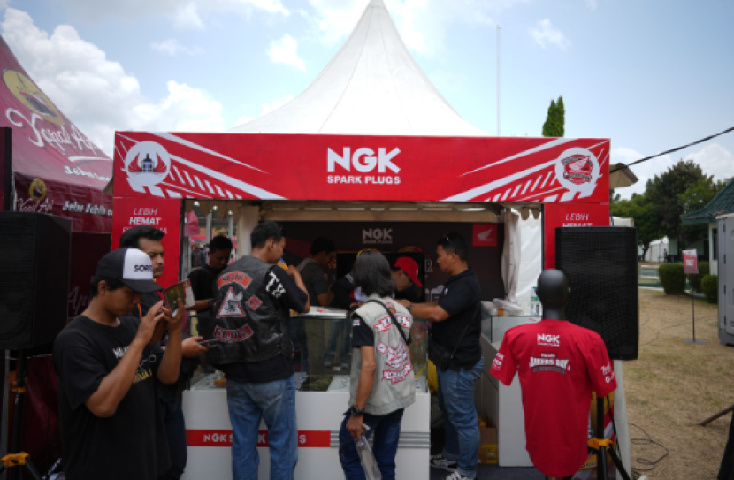 NGK Busi Hadir di Honda Bikers Day 2024