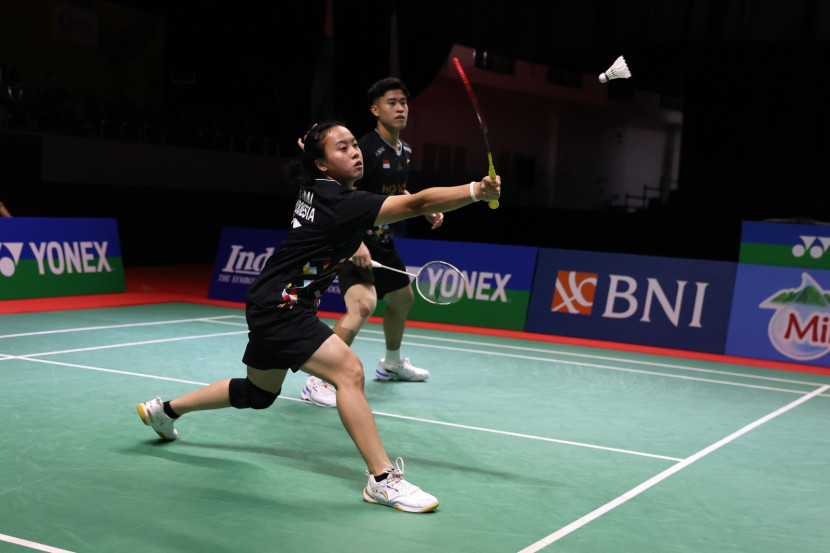 Verrell Yustin Mulia/Priskila Venus Elsadai. Terjadi All Indonesian Semifinal di sektor ganda campuran Indonesia Masters II 2024 Super 100. (PBSI)