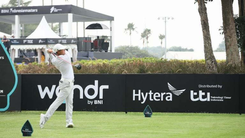 Dengan fitur-fitur seperti kode undangan untuk pengaturan grup dengan cepat, dan memungkinkan beberapa grup standby sekaligus, Hytera P30 membuat koordinasi berjalan lancar selama turnamen BNI Indonesian Masters 2024. (Foto: Dok RUZKA INDONESIA)