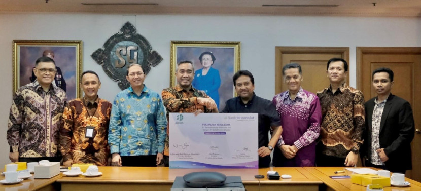 Kerja sama PT Bank Muamalat Indonesia Tbk dan PT Sahid Gema Wisata (Sahid Tour & Travel) untuk menyalurkan pembiayaan haji khusus (Prohajj Plus). (Foto: Dok Ruzka Indonesia)