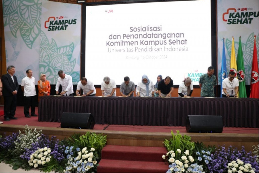 Penandatanganan komitmen Program Kampus Sehat di UPI