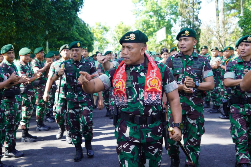 Pesan Pangdivif 2 Kostrad: Jangan Kau Khianati Yonif 502/UY