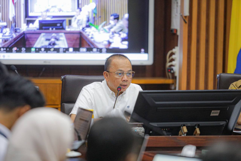 Penataan Transportasi Umum, Pemkot Bandung Akselerasi Pembangunan Konstruksi dan Penataan Feeder BRT