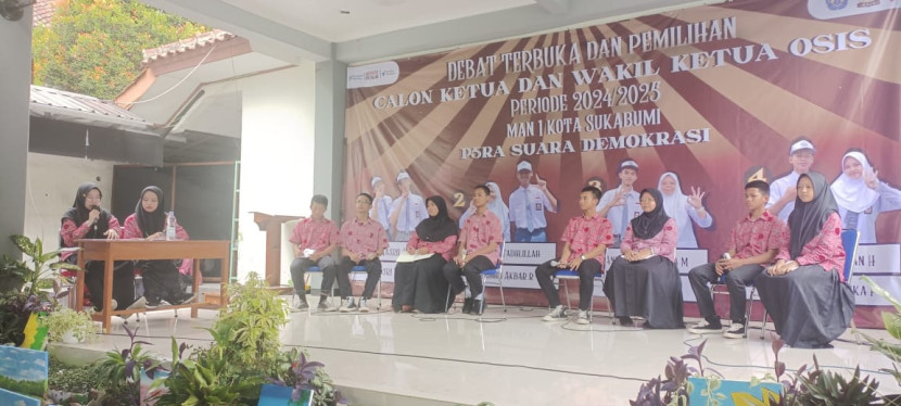 Bangun Jiwa Kepemimpinan, Lembaga OSIS di Madrasah Sukabumi Diperkuat