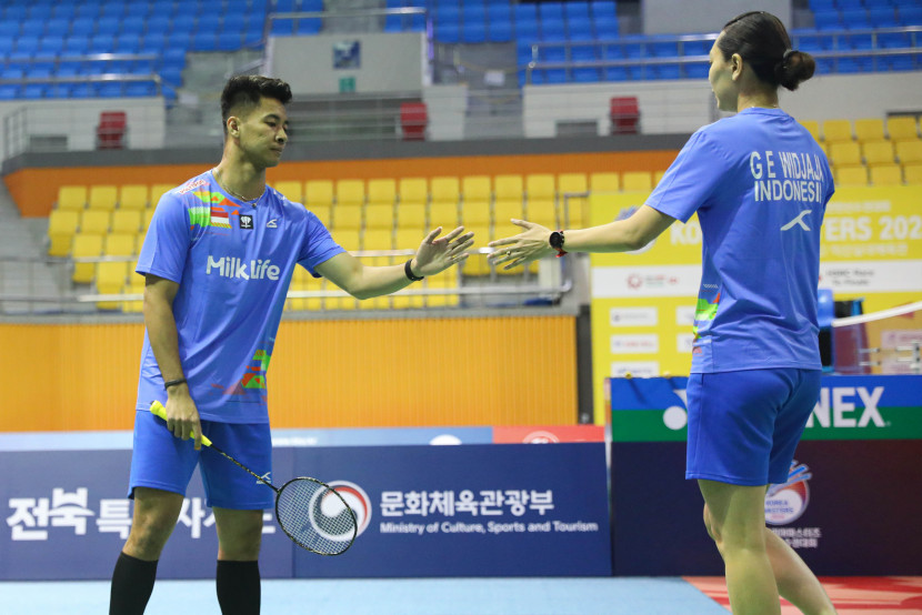 Dejan Ferdinansyah/Gloria Emmanuelle Widjaja dan Putri Kusuwardani melangkah ke babak final Korea Masters 2024. (PBSI)