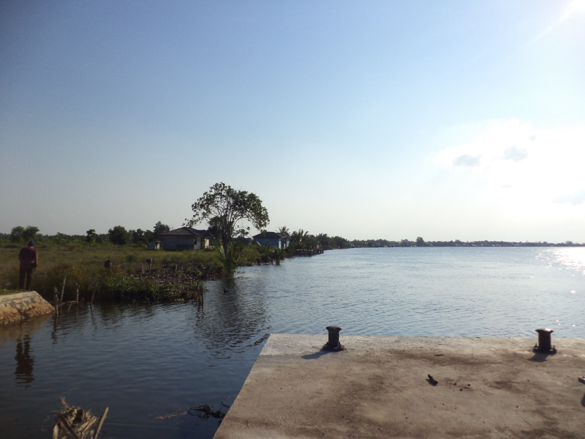 Sungai Sidang, Kecamatan Rawajitu Utara, Kabupaten Mesuji, Lampung. (Foto: SumatraLink.id/Mursalin Yasland)