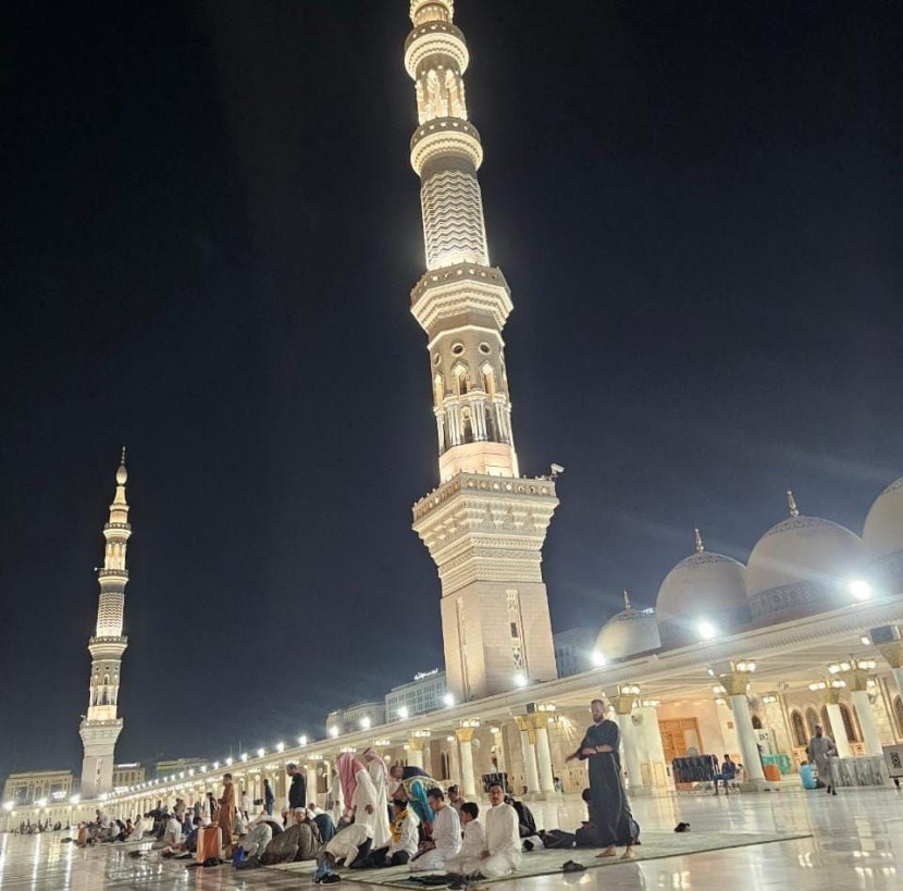 Masjid Nabawi: Sejarah, Keutamaan, dan Keindahannya