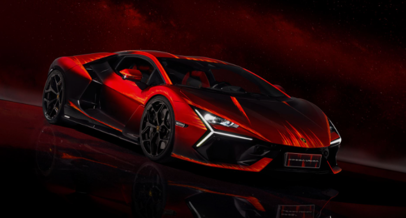 Lamborghini Revuelto   dok Lamborghini