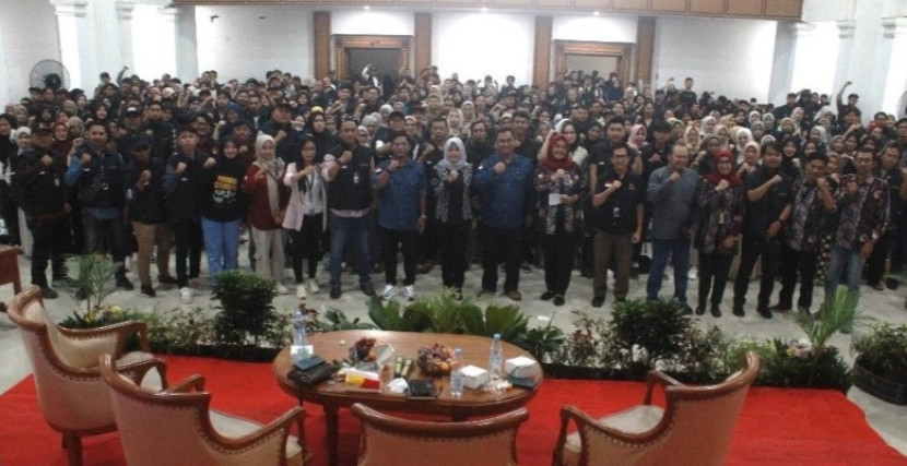 Dorong Pilkada Demokratis dan Berintegritas, Bawaslu Sukabumi Gencarkan Rakernis PTPS 