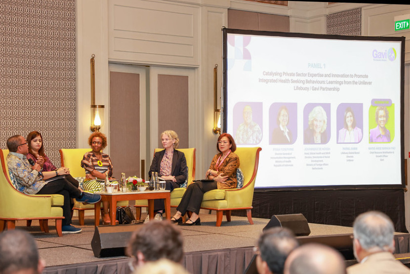 Direktur Pengelolaan Imunisasi Kementerian Kesehatan RI dr. Prima Yosephine dalam sesi diskusi pada GAVI Board Meeting di Hotel Hilton Nusa Dua, Bali.