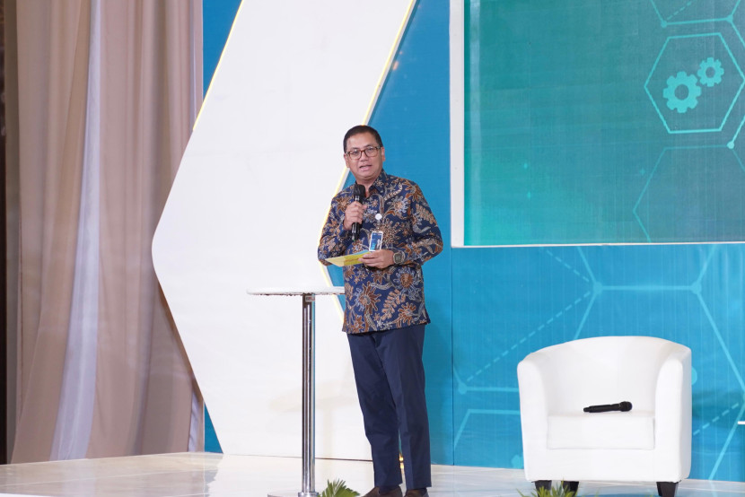 SEVP Technology and Operations BNI, Victor Korompis saat menjadi pembicara Wholesale Digital Workshop 2024 bertajuk “Digital Ekonomi di Indonesia: Tren, Regulasi, dan Tantangan Keamanan Siber” di Ballroom Menara BNI Pejompongan, Jakarta, pekan lalu (10/12/2024). (Foto: Dok Ruzka Indonesia/BNI)