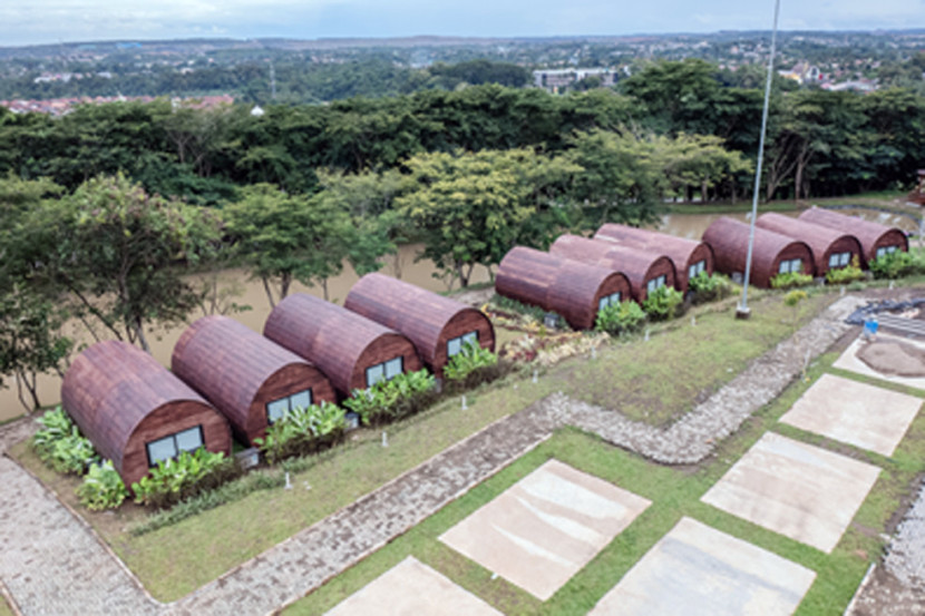 Cottage yang telah selesai dibangun di Botanical Garden Tanjung Enim. (FOTO: Humas PTBA)