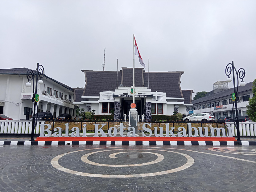 Bangunan Balai Kota Sukabumi yang jadi pusat pemerintahan.