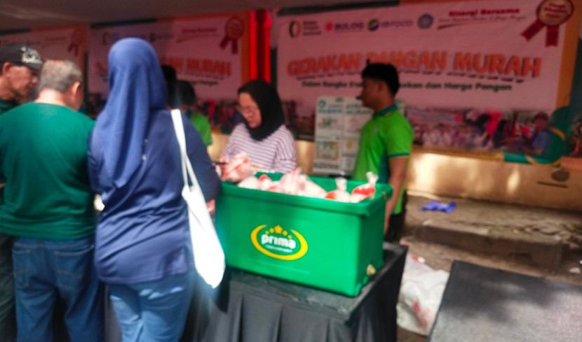 Bapanas gelar Gerakan Pasar Pangan Murah di halaman SMPN 2 Depok, Sabtu (28/12/2024). (Foto: Rusdy Nurdiansyah/RUZKA INDONESIA)