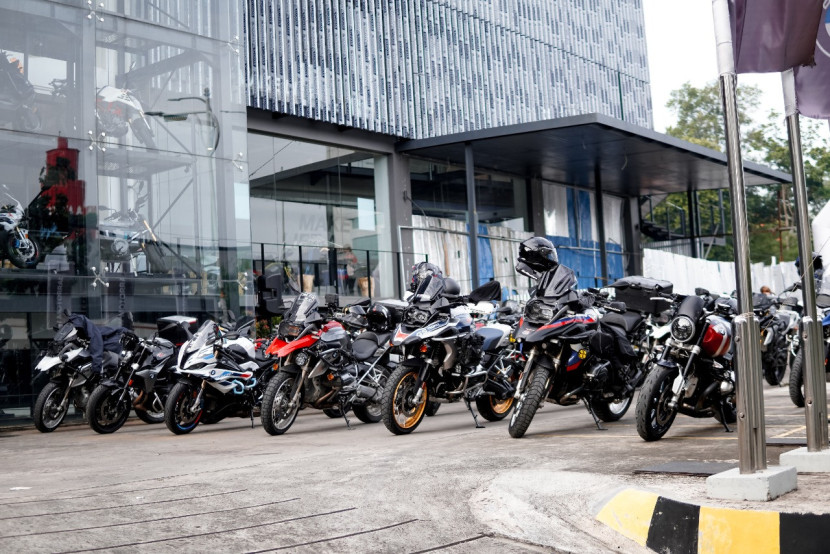 End of Year Sunmori BMW Motorrad Indonesia, Titik Kumpul, BMW Motorrad Flagship Store Jakarta (Doc. BMW Motorrad Indonesia).